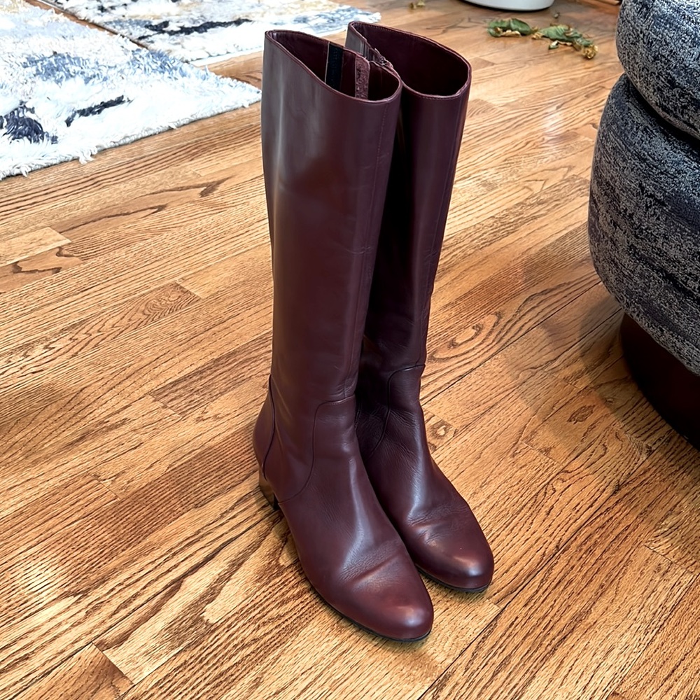 Burgundy Ted & Muffy leather boots. Leather lining, soft and buttery.